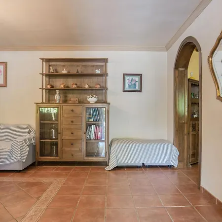 Casa Cantarrana *